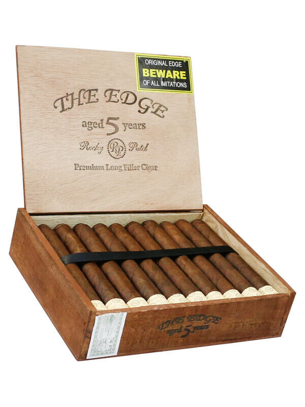 Rocky Patel • Edge Corojo • Toro