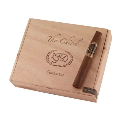 La Flor Dominicana • Cameroon Cabinet • Chisel