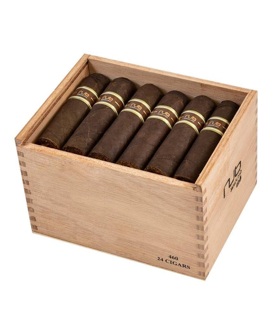 Oliva • Nub Maduro